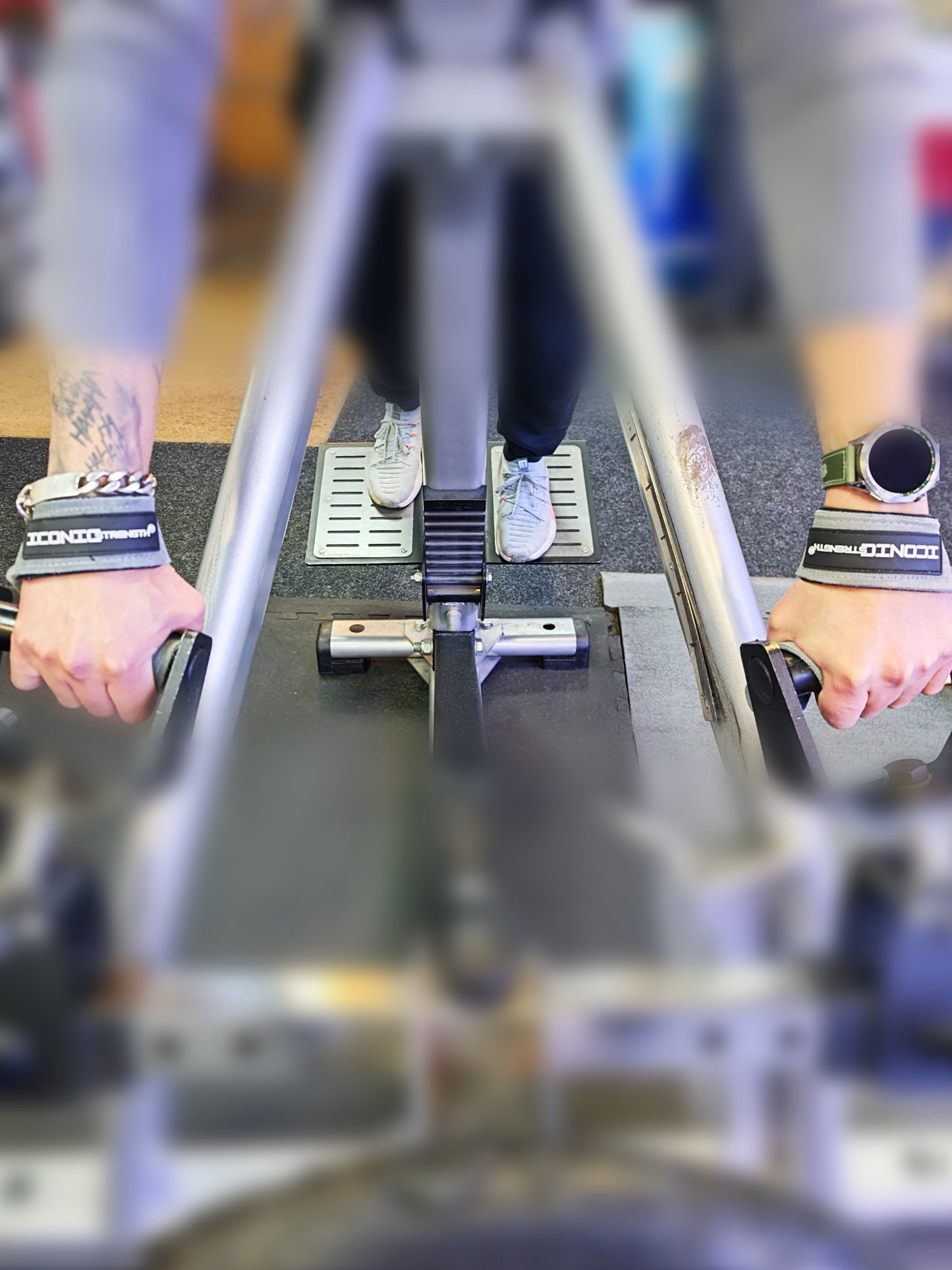 Iconic Strength Genuine Leather Lifting Straps – Heavy-Duty Grip Support for Weightlifting & Strength Training